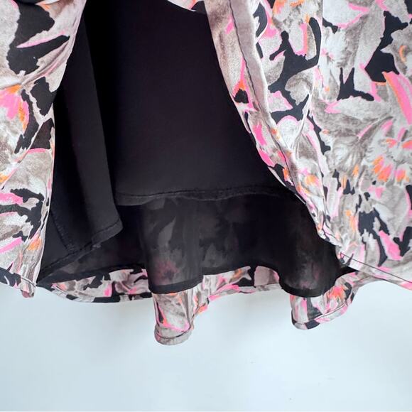 ASTR Multi‎ Strap Hot Pink Gray Black Flowy Floral Tank Babydoll Luxury Oversize - Picture 2 of 7